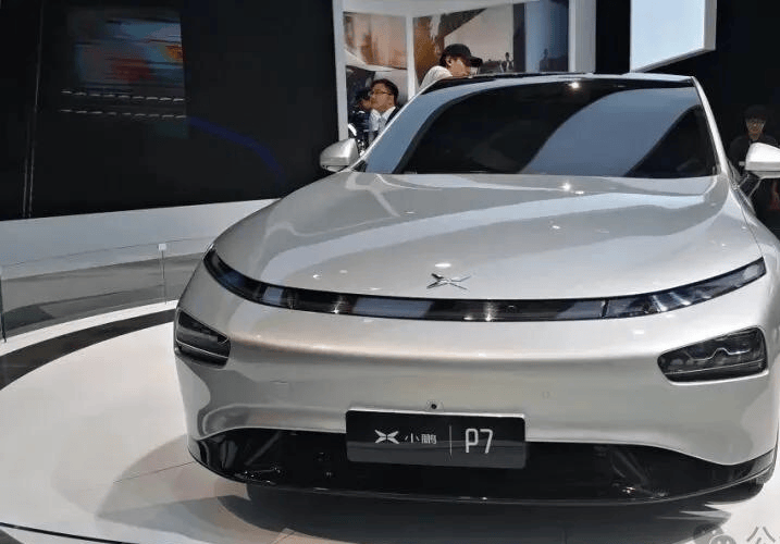 走进标杆:小鹏汽车从“三无”创业到智能驾驶领跑，何小鹏做对了什么?_车企_技术_用户
