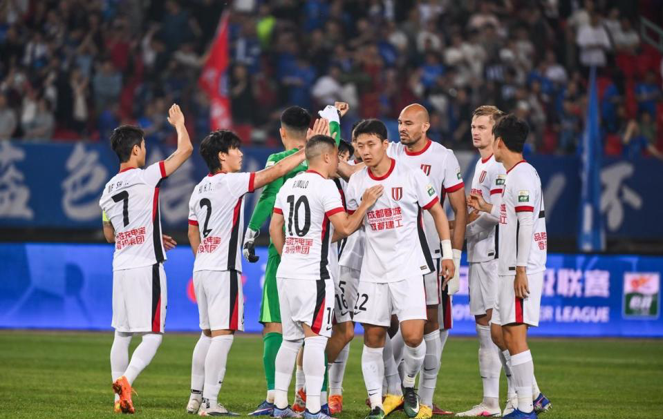 中超形势：3强不败+蓉城2分领跑！申花升第8 3队仍负分 下轮3场焦点战