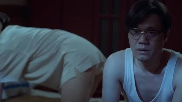 电影名字叫万箭穿心，很压抑