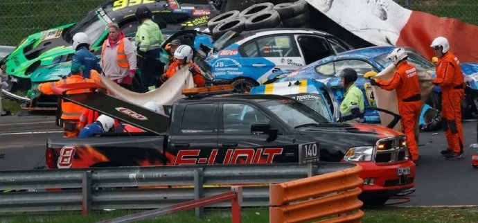 F1赛车手维斯塔潘悼念的66岁遇难车手具体是谁？