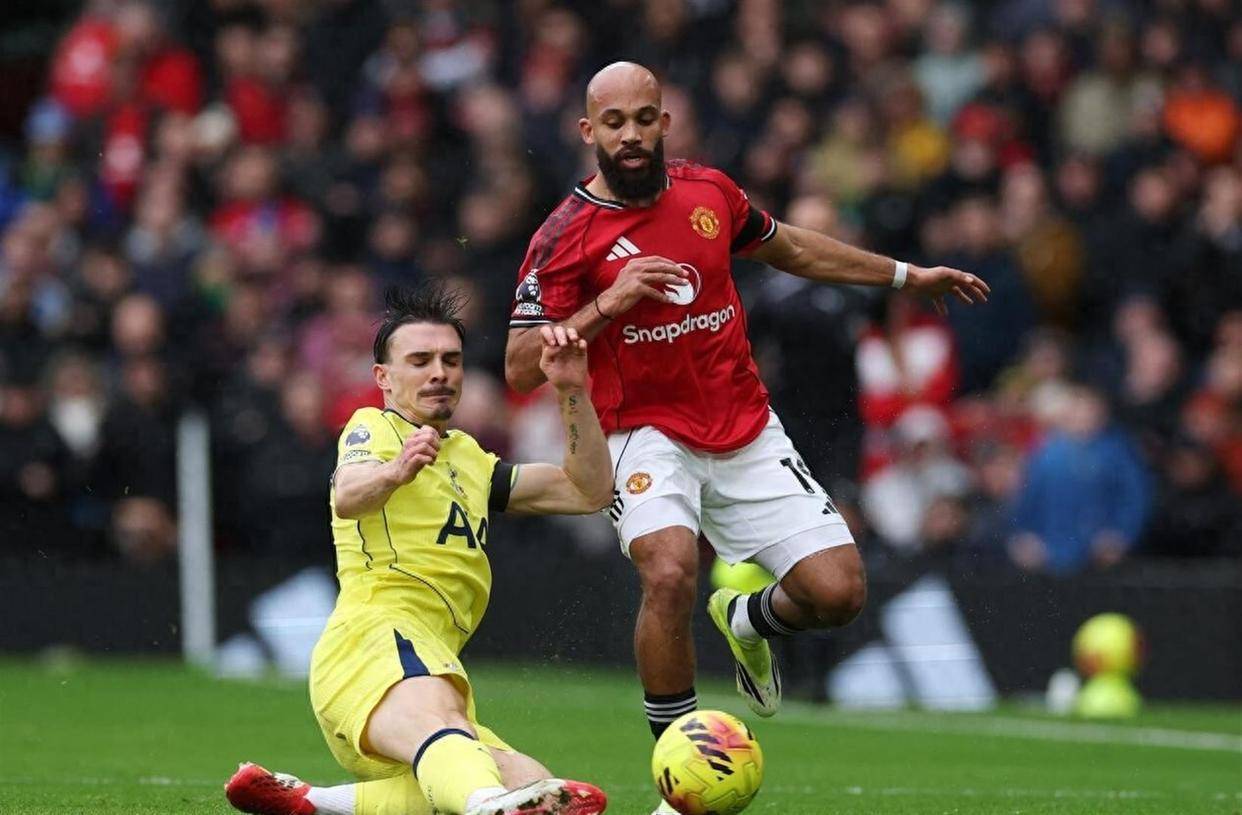 随着维拉1-1，曼联2-0，阿森纳3-0，切尔西3-1，英超最新积分榜诞生