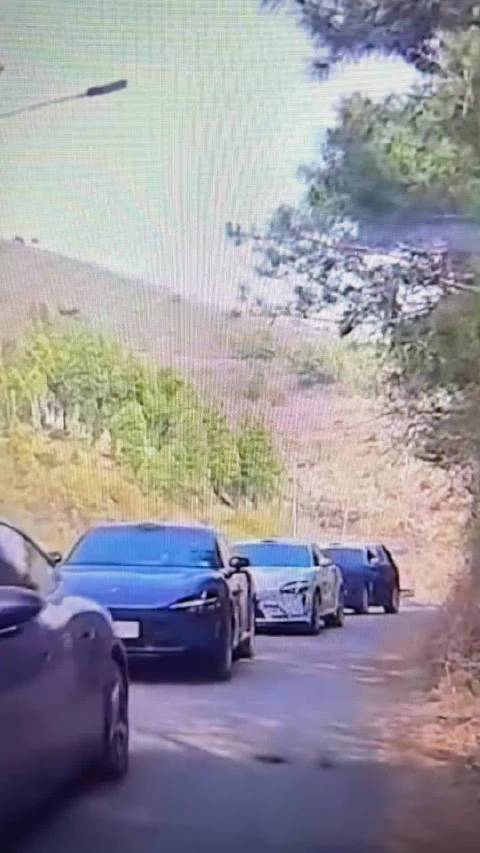 网友偶遇小米路测车队，7款车型依次亮相