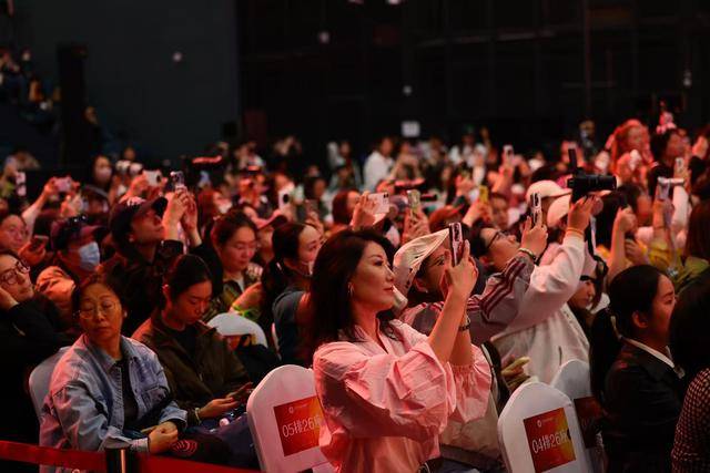 北影节举办表演公开课，周一围、潘斌龙、刘萧旭畅聊AI时代的变与不变