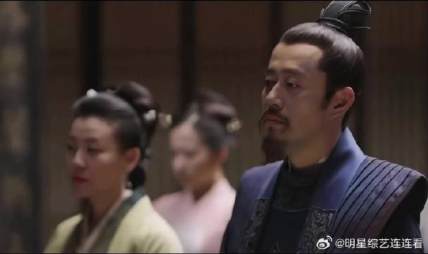 夫妇两非常默契地同步开启变脸模式