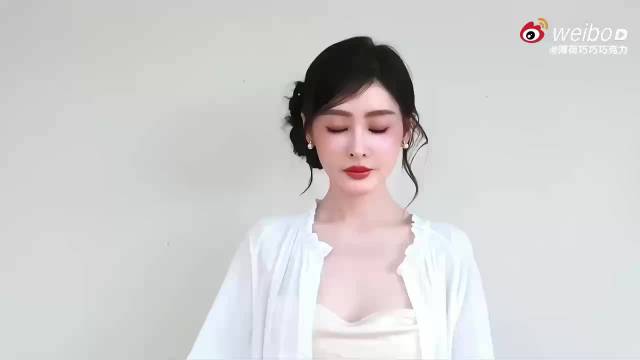 到现在我都没发现和张天爱有什么关系