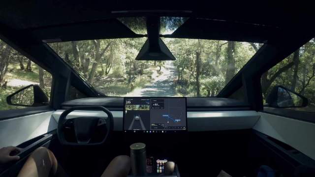 特斯拉车主盛赞FSD V14.3.1荒野脱困与AI对话功能