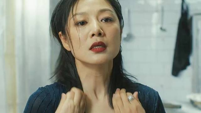 再心狠手辣的女大佬，也逃不过法律的制裁！追恶