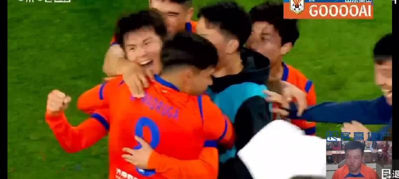牛逼，瓦科助攻陈泽仕进球！@鲁能陈泽仕 真棒