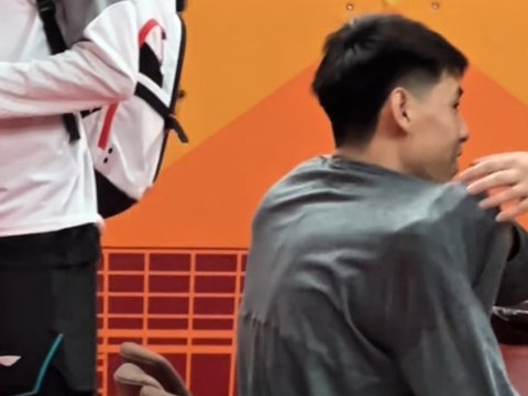 崔永熙展心酸一幕！一上午训练后肩到腿全裹冰袋，本人仍乐观嬉笑