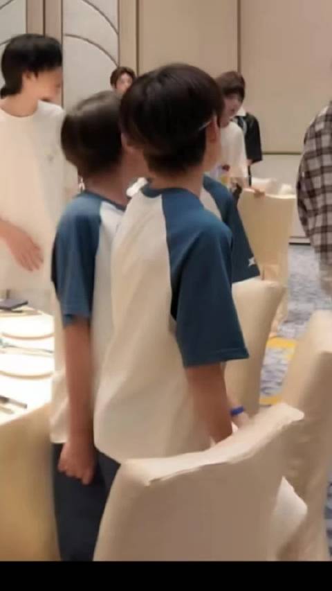 映沈组合获评五代第一初恋称号