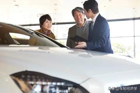 2026购车避坑指南:看完这4点，再决定买油车还是电车
