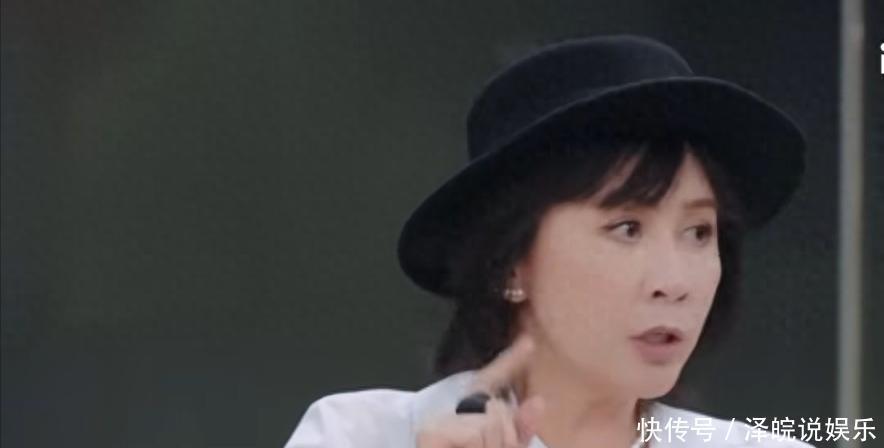 60岁著名女星透露曾对他人有过心动，但还是觉得丈夫最适合自己 - 360娱乐
