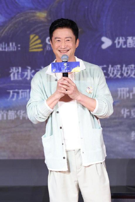 吴京的父母作为航天工作者对他的成长有哪些影响？