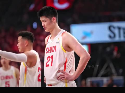 胡金秋不是奇兵！ 中国男篮胡金秋易建联男篮世预赛