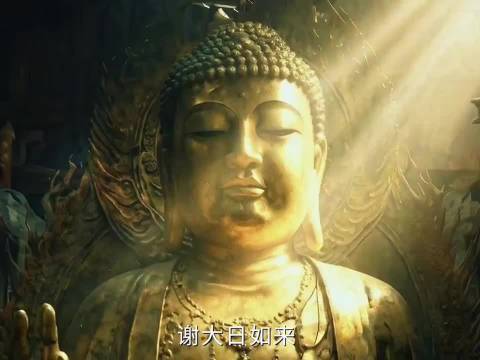 男子中了蛇毒，彻底化成一条白蛇！