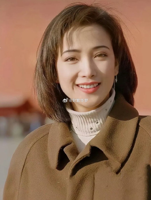 许亚军和何晴离婚后，是如何共同培养儿子许何走上演艺道路的？