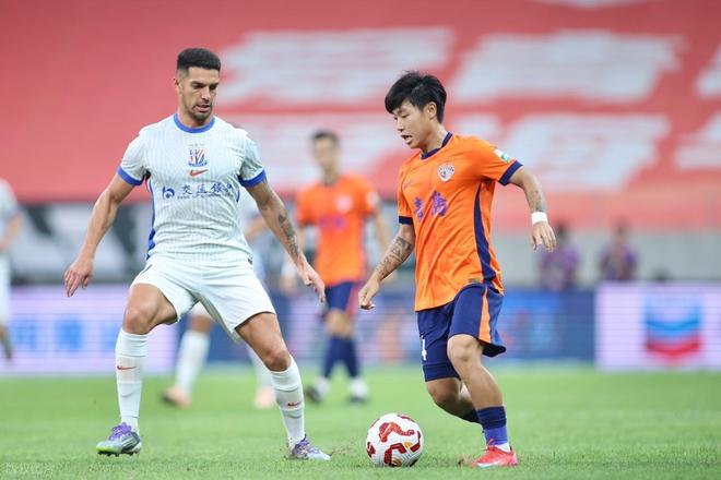 青岛海牛0-2上海申花，赛后评分：上海申花10号排第一