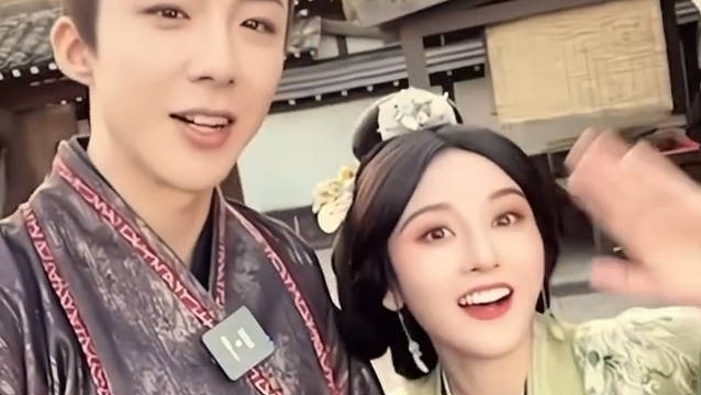 宋祖儿跟刘宇宁这友情也太好了吧一看就是好朋友啊
