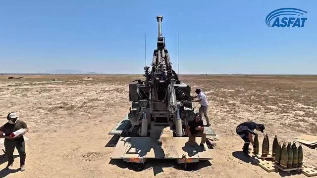 土韩自行榴弹炮射速对比,T-155一分钟8发,K9MH一分钟9发