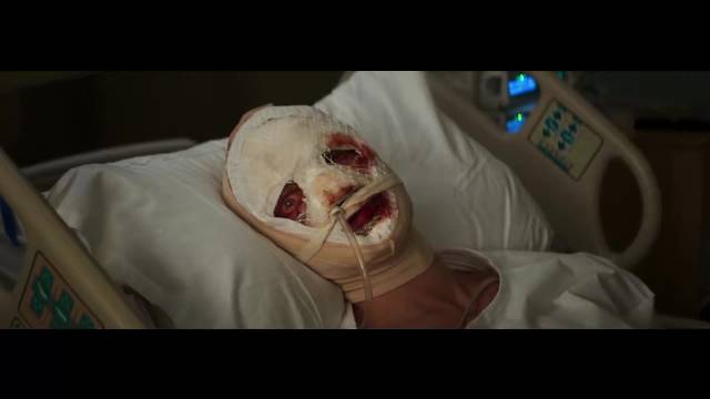 DC首部R级蝙蝠侠电影《泥面人》预告发布，10月23日上映
