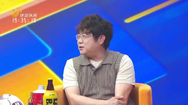 接下来应该如何让陈泽仕在绿茵场发挥能力最大化？