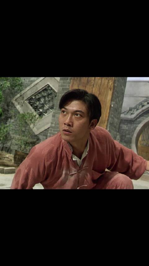 英雄：钱小豪主动要求实拍，被李连杰吊威亚踢晕差点进医院