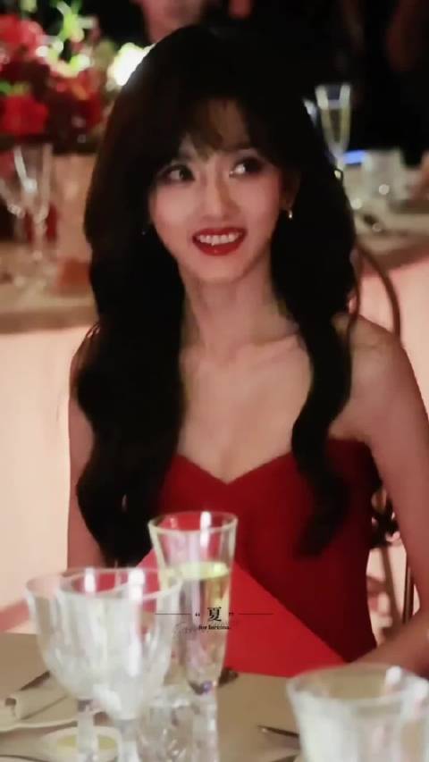 宋祖儿昨天活动路透小合集 好明媚动人的祖鹅，姐姐好美