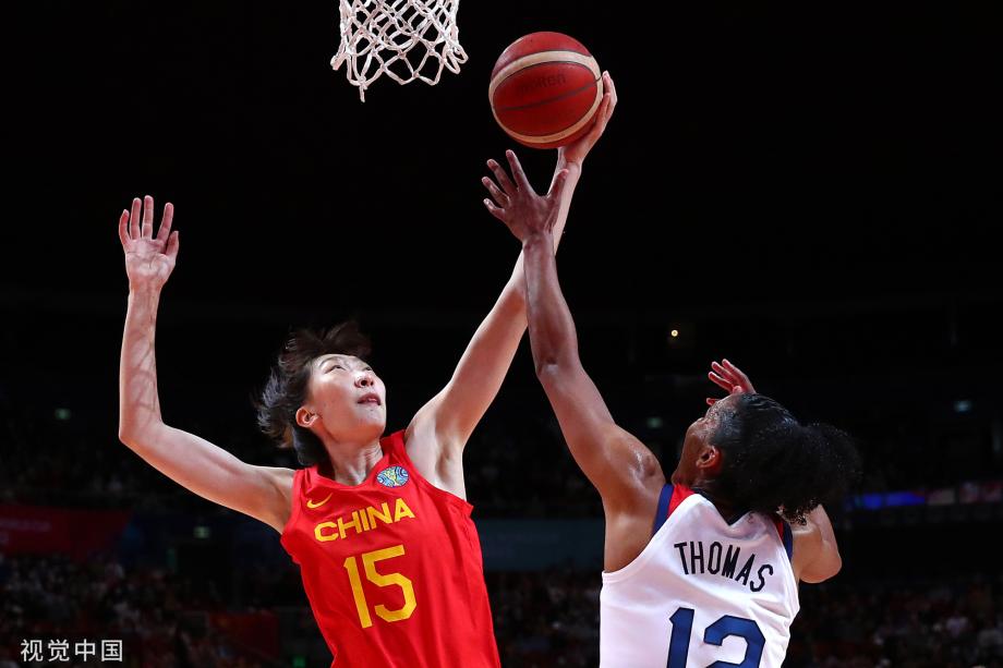 女籃世界盃-中國女籃惜敗美國 李夢21分韓旭12分