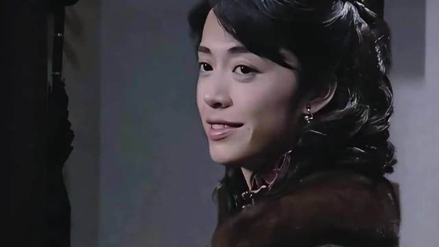姚晨饰翠萍演绎女战士坚韧力量