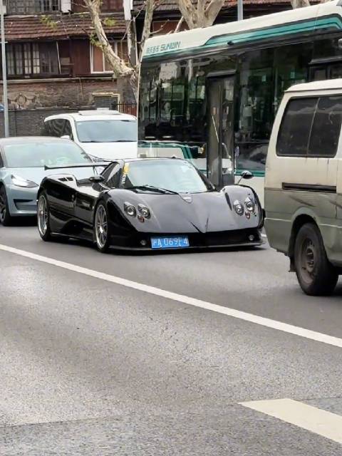 这是什么车，有没有人认识？