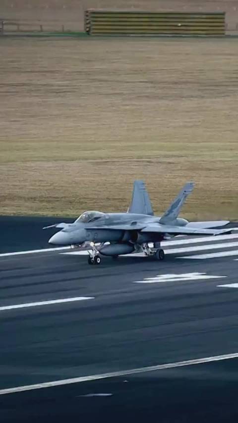 红牛F1对决澳洲大黄蜂，中国自主品牌汽车呼吁航空竞速