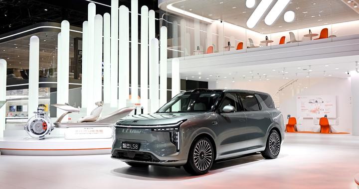 2026北京车展：重新定义25万级SUV 旗舰大满配智己LS8