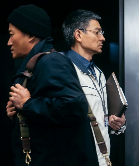 《流浪地球3》分上下两部，三年后上映，主演阵容惹争议