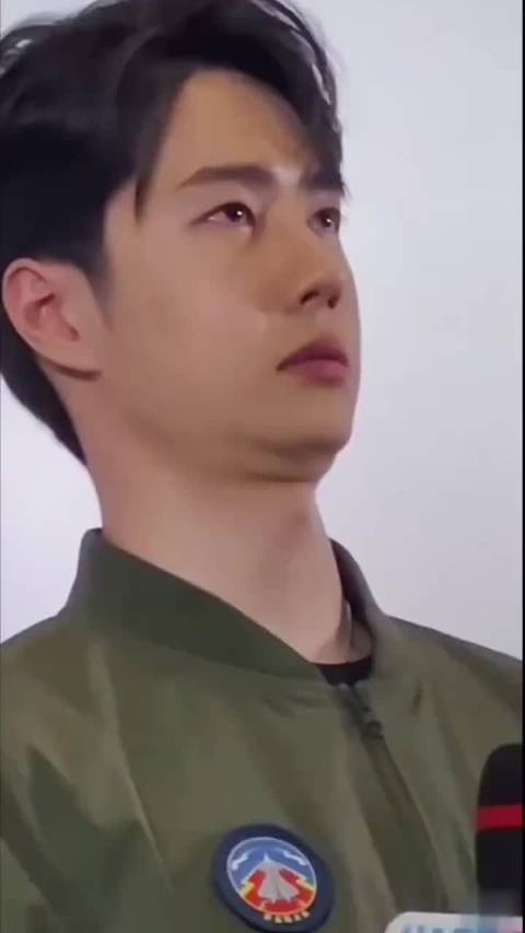 王一博自然演绎雷宇成长获赞