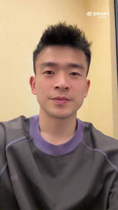 郑思维谈羽球15分制改革，坦言不适应但尊重规则