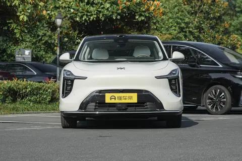 续航超1500km,价格更有优势,试驾智己LS6,解决电车焦虑