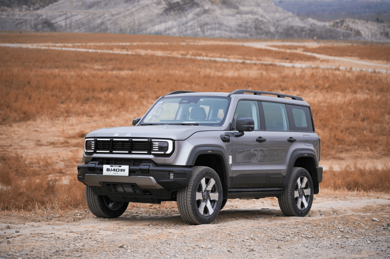 三十万买硬派SUV，原来还能这么顾家
