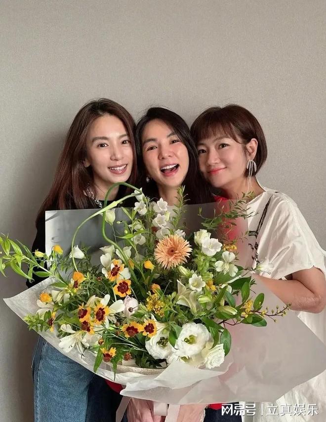 SHE 世纪合体庆生 24年神仙友谊引爆全网回忆杀