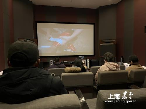 跨年看喜剧 喜迎2025年