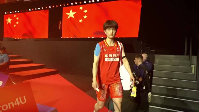国羽女团横扫丹麦晋级8强，王祉怡假动作惊艳全场