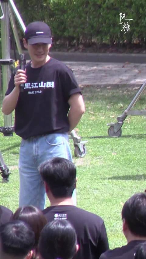 开机大吉 顺顺利利 我们朱师傅又做饭了 期待新电影哦