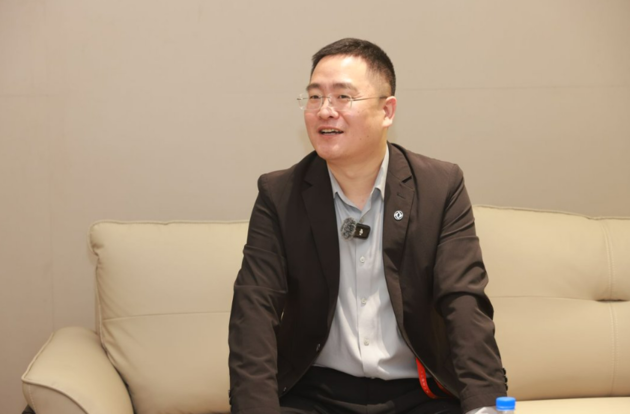 东风风神邓留超：在内卷时代选择“回归耐用”。