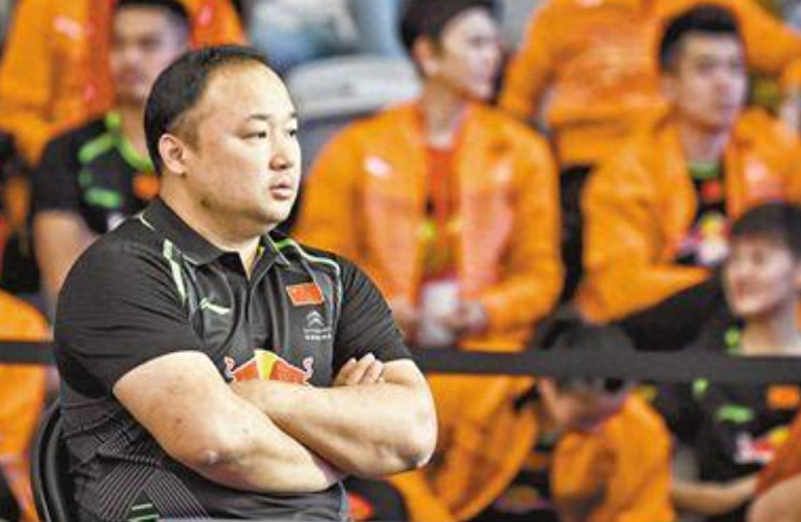 48岁中国羽协主席被查！网友：何济霆如愿以偿 刘国梁李永波都落地