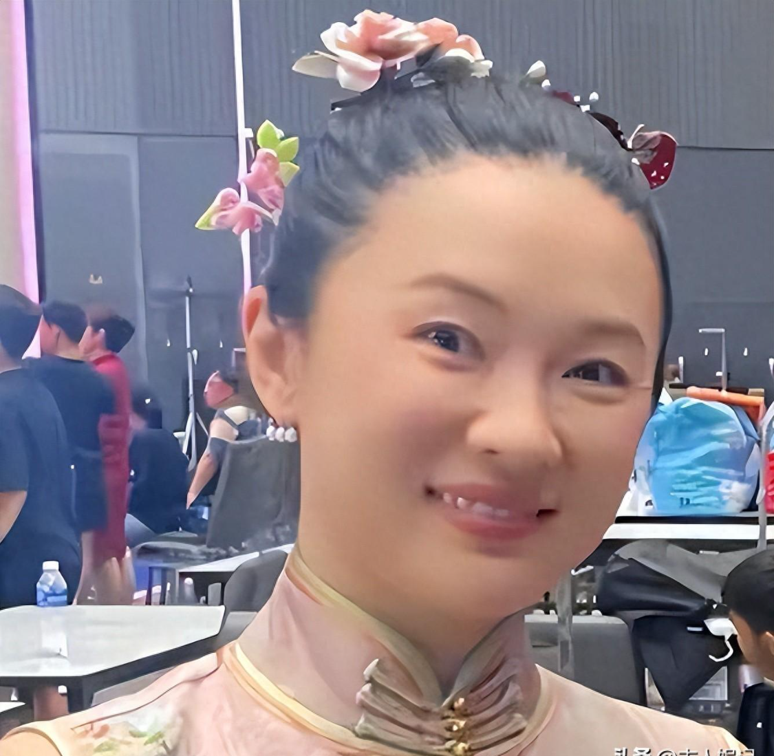 “半隐退”近5年，霍思燕再破天花板，原来她早已走上一条新路
