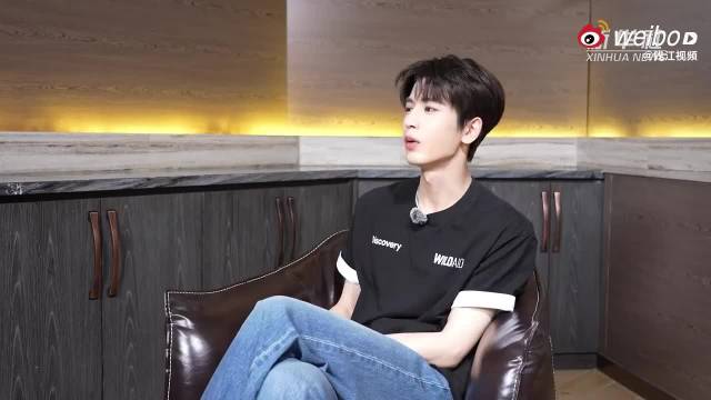 张凌赫说对不好的声音心态比较宽 “做好自己手中的事”