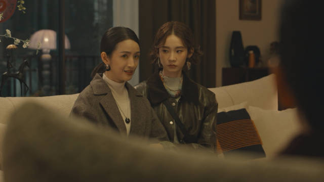 林依晨张艺凡新片《三心两意》曝预告，5月1日上映