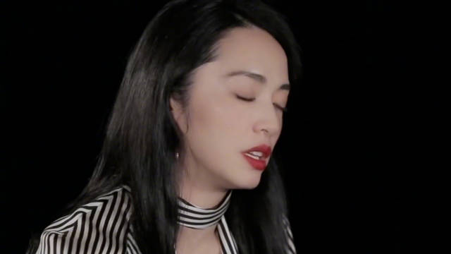 姚晨坚持重拍潜伏结局拍到凌晨三四点
