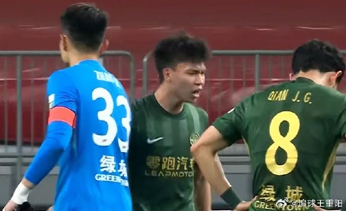 从射手王到情绪失控，王钰栋的19岁生涯困局谁能破？