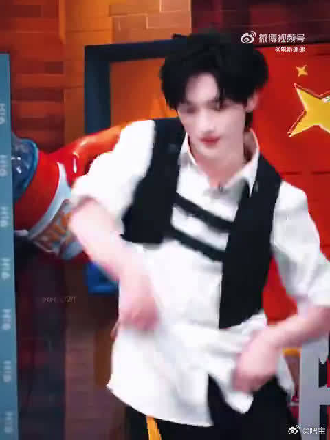 丁程鑫张艺凡你好星期六对抗路姐弟组合默契十足