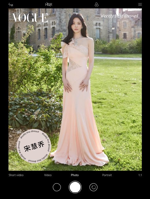 VOGUE一周最佳穿搭榜田曦薇虞书欣宋祖儿风格引热议
